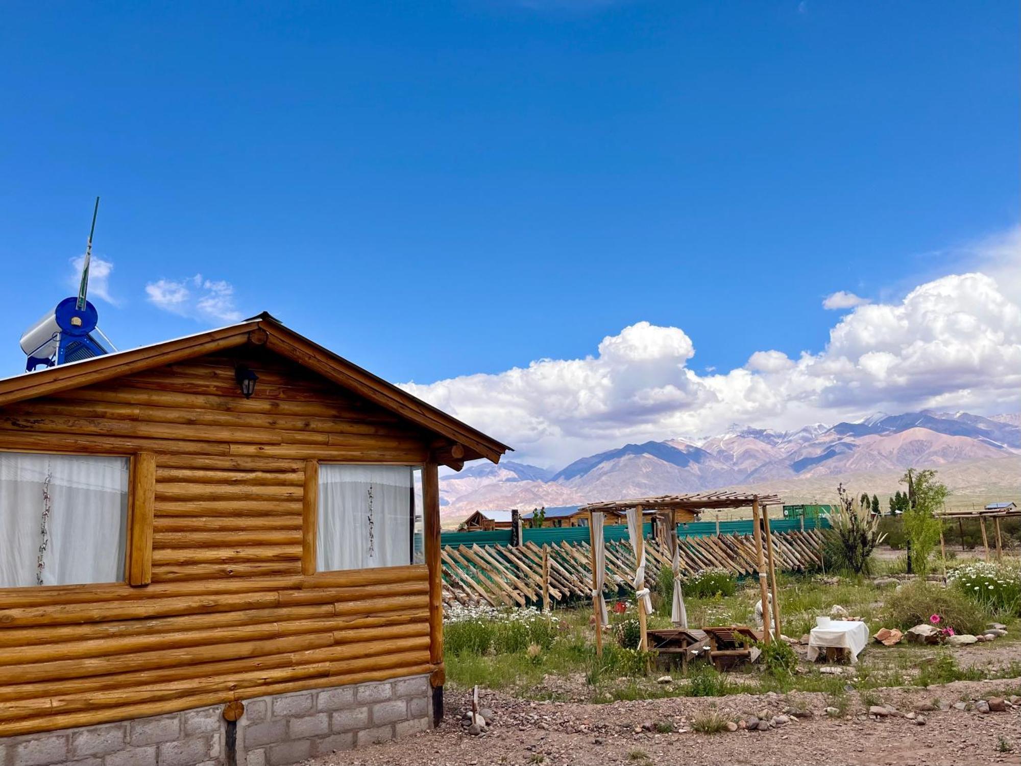 אוספז'טה Paramitas Cabanas De Montana מראה חיצוני תמונה